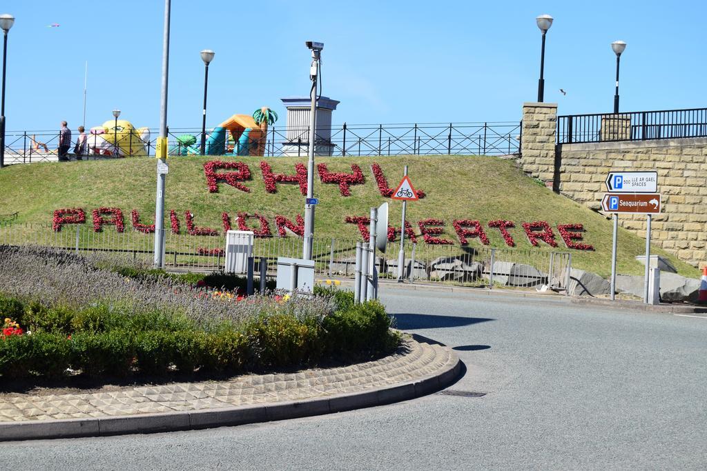Westminster Hotel Rhyl Eksteriør bilde